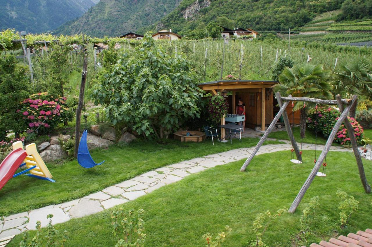 Oberangerhof Lejlighedshotel Lagundo Værelse billede